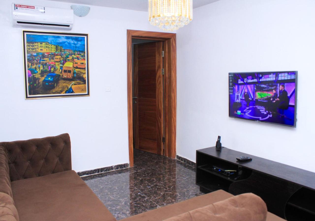 24/7 Luxury Apartment Lagos Exterior photo